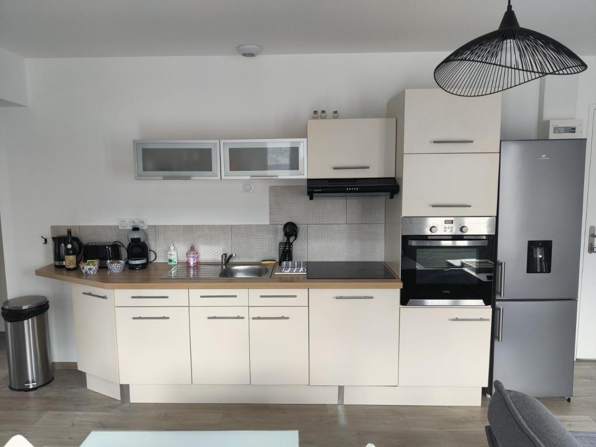 Appartement T3 Plume Hyper Centre D'Ernee Ngoại thất bức ảnh
