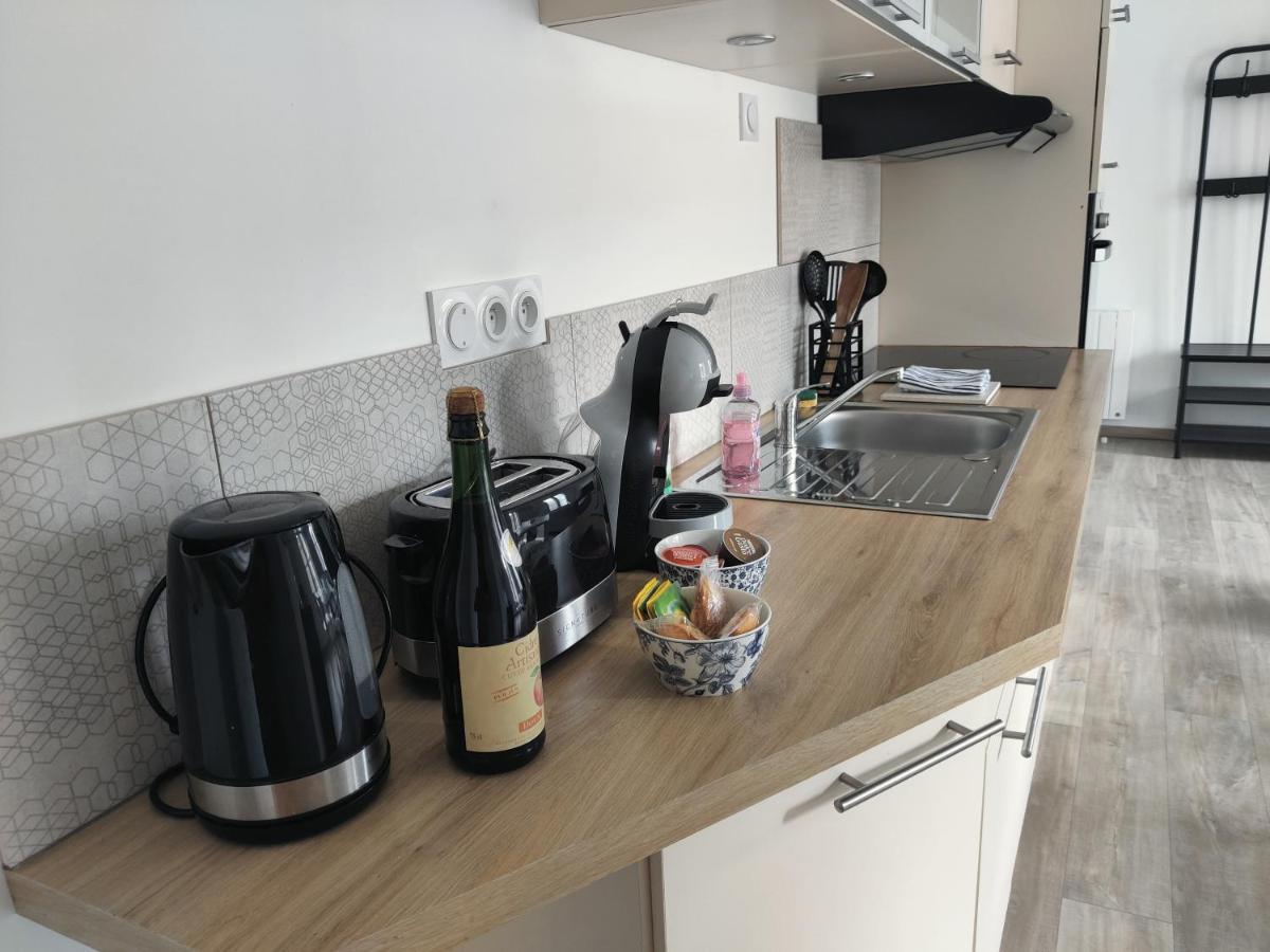 Appartement T3 Plume Hyper Centre D'Ernee Ngoại thất bức ảnh
