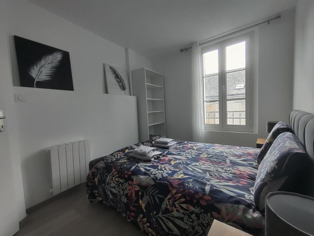 Appartement T3 Plume Hyper Centre D'Ernee Ngoại thất bức ảnh